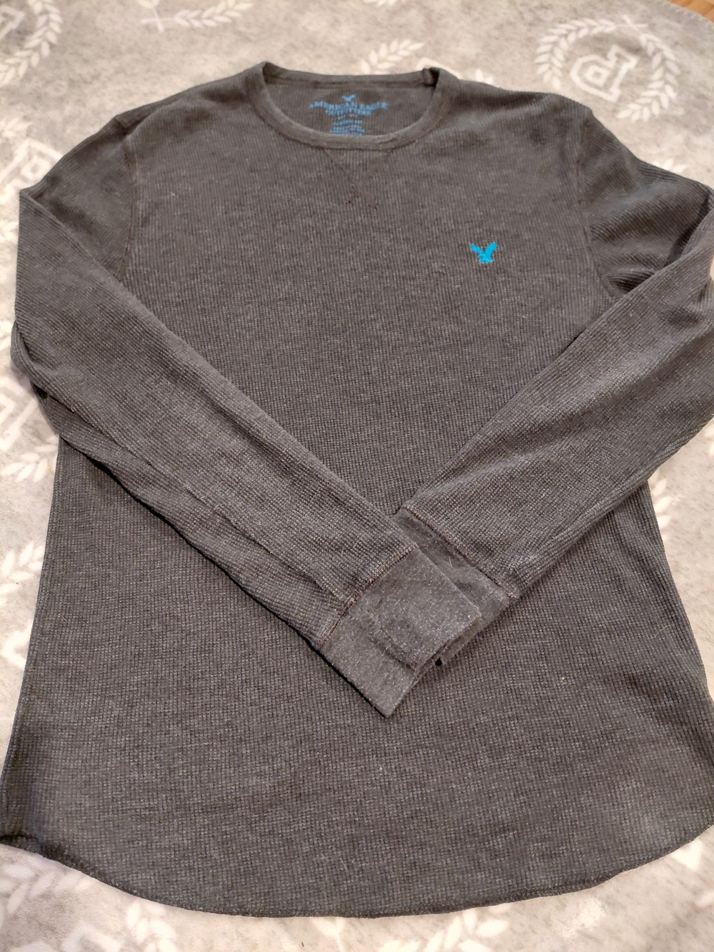American Eagle Outfitters Men’s Black Thermal Long-Sleeve Shirt